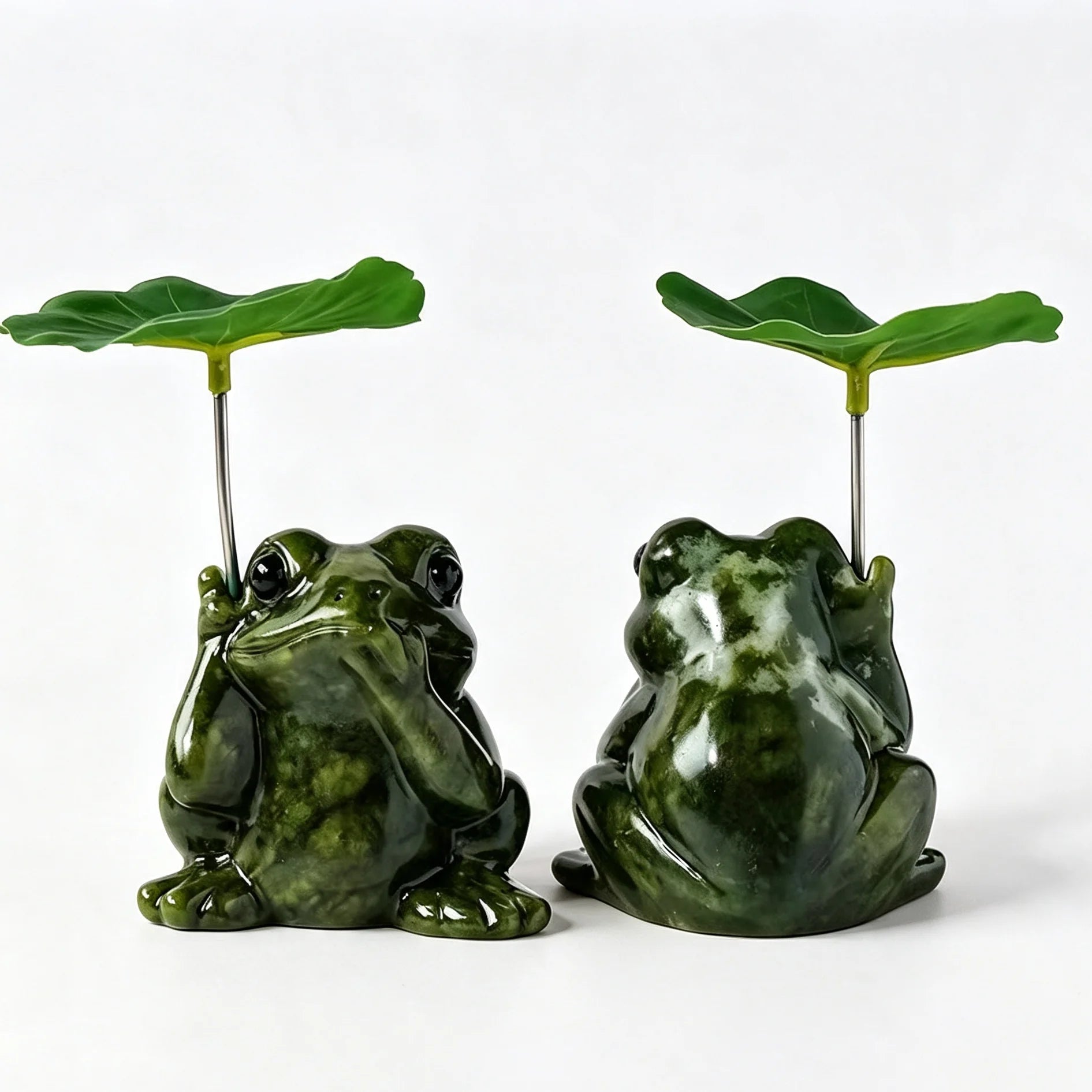 Xiuyan Serpentine Jade Frog Figurine — crystal decor, product view